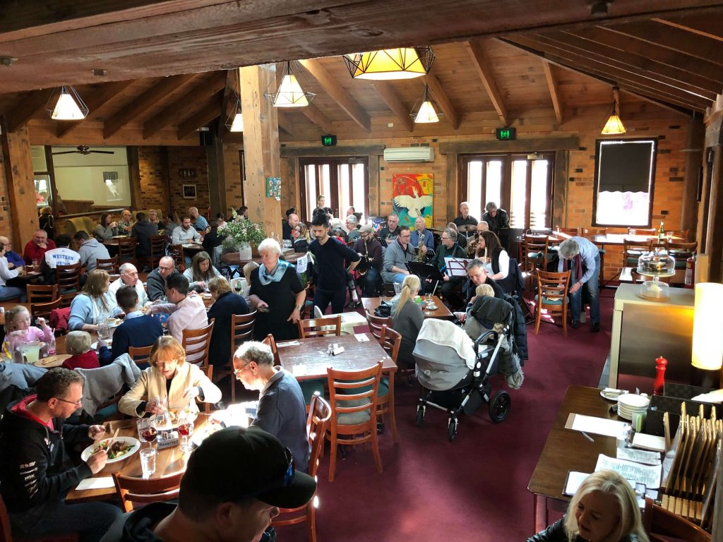 Full bistro