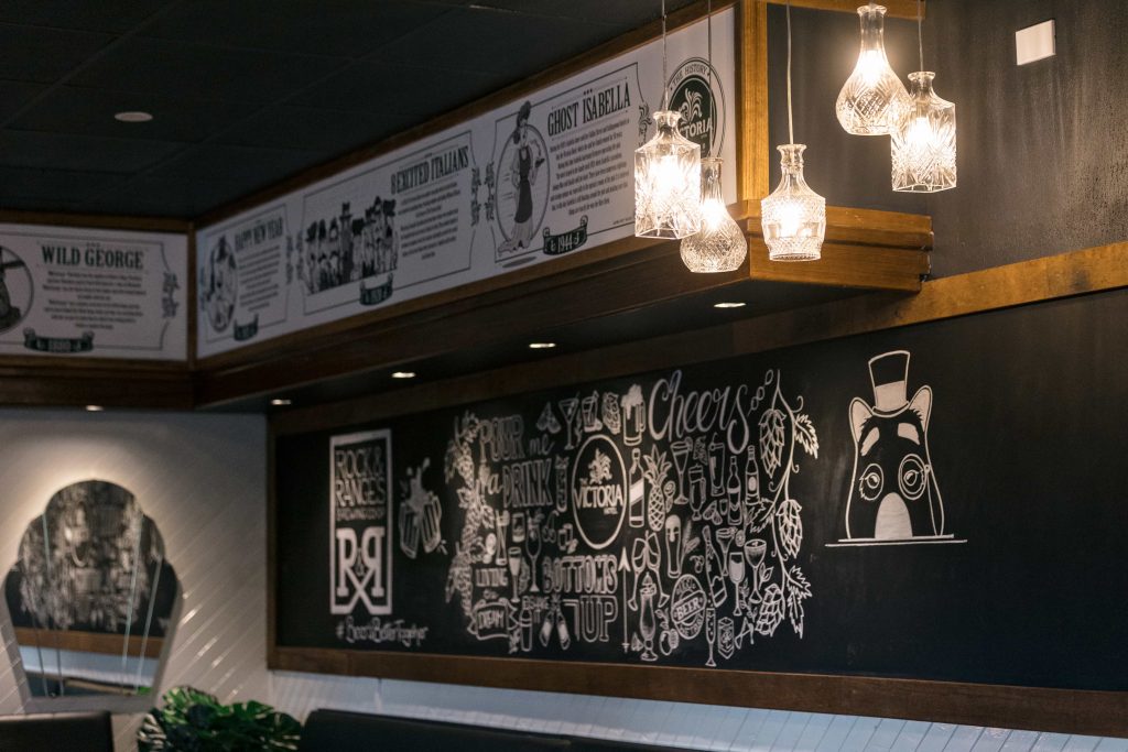 R&W Bar _004-min